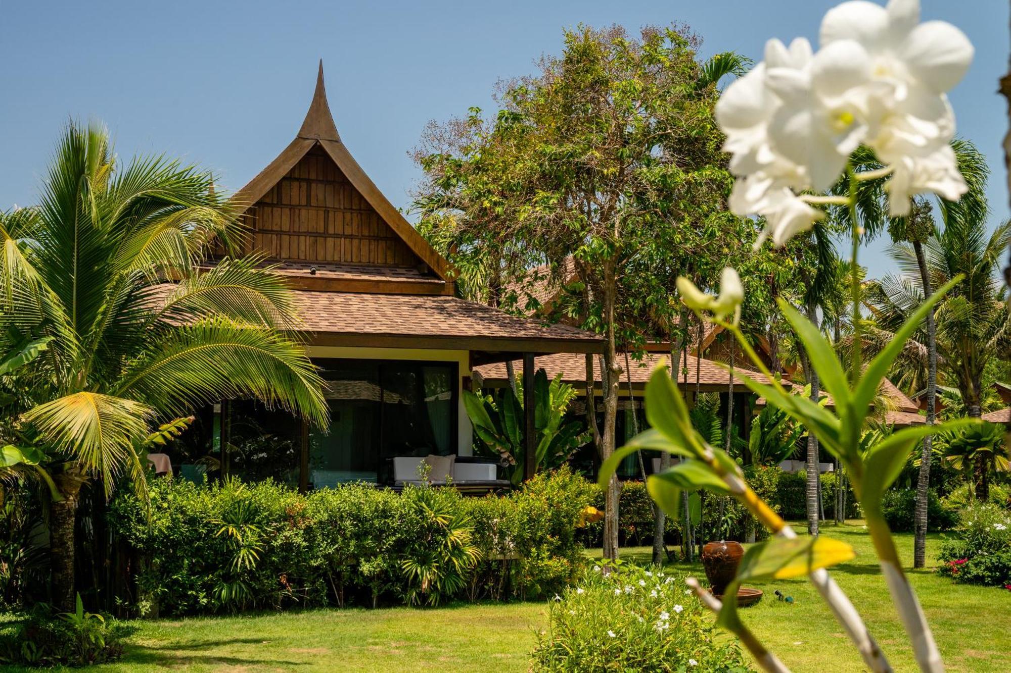 Lanta Palace Beach Resort & Spa - Adult Only 란타섬 외부 사진