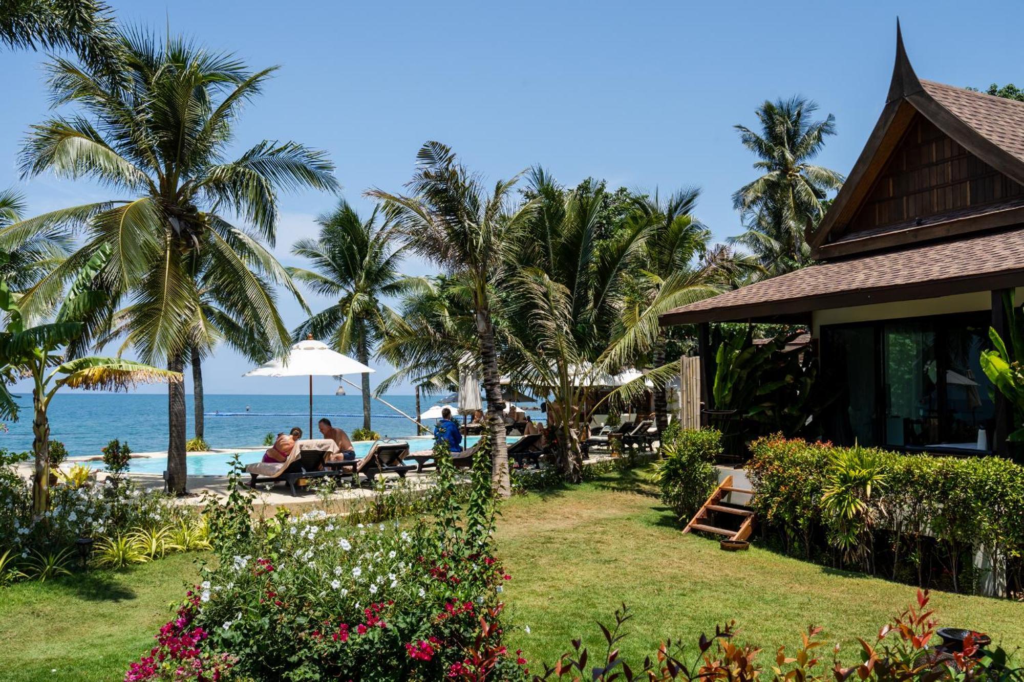 Lanta Palace Beach Resort & Spa - Adult Only 란타섬 외부 사진